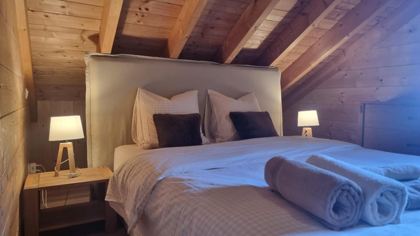 Le Chalet Du Pere Michel, Jacuzzi, Sauna, Jardin Ла-Бресс Экстерьер фото